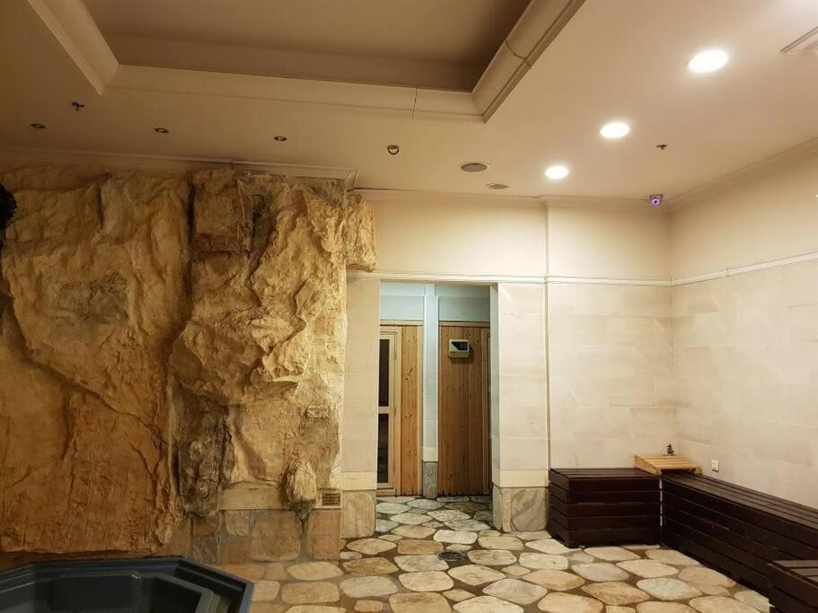 La-Palmore Luxury Apart-Residense Resort With Pool First Line Sea Side Eilat Exteriör bild