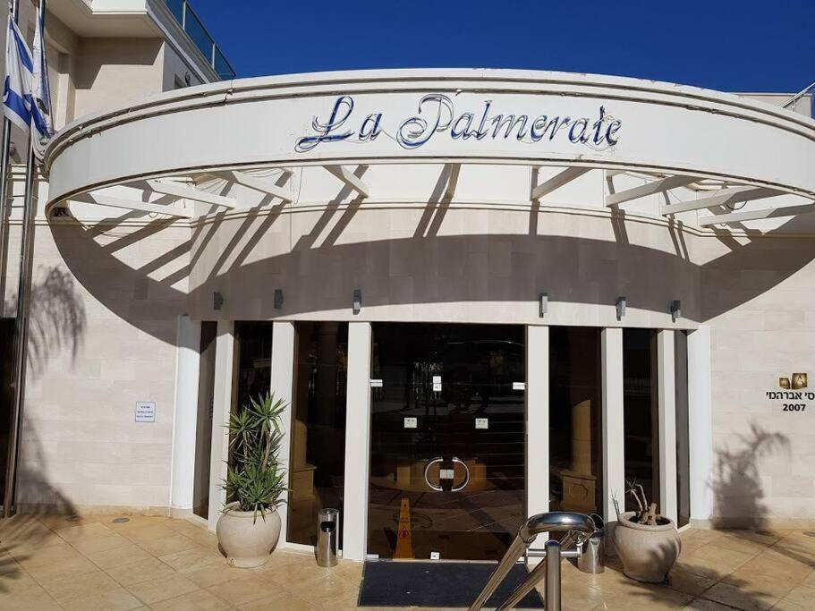 La-Palmore Luxury Apart-Residense Resort With Pool First Line Sea Side Eilat Exteriör bild