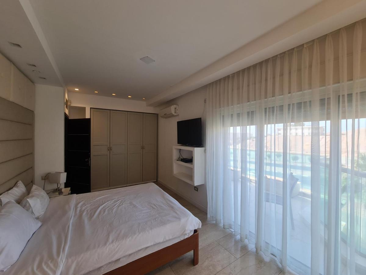 La-Palmore Luxury Apart-Residense Resort With Pool First Line Sea Side Eilat Exteriör bild